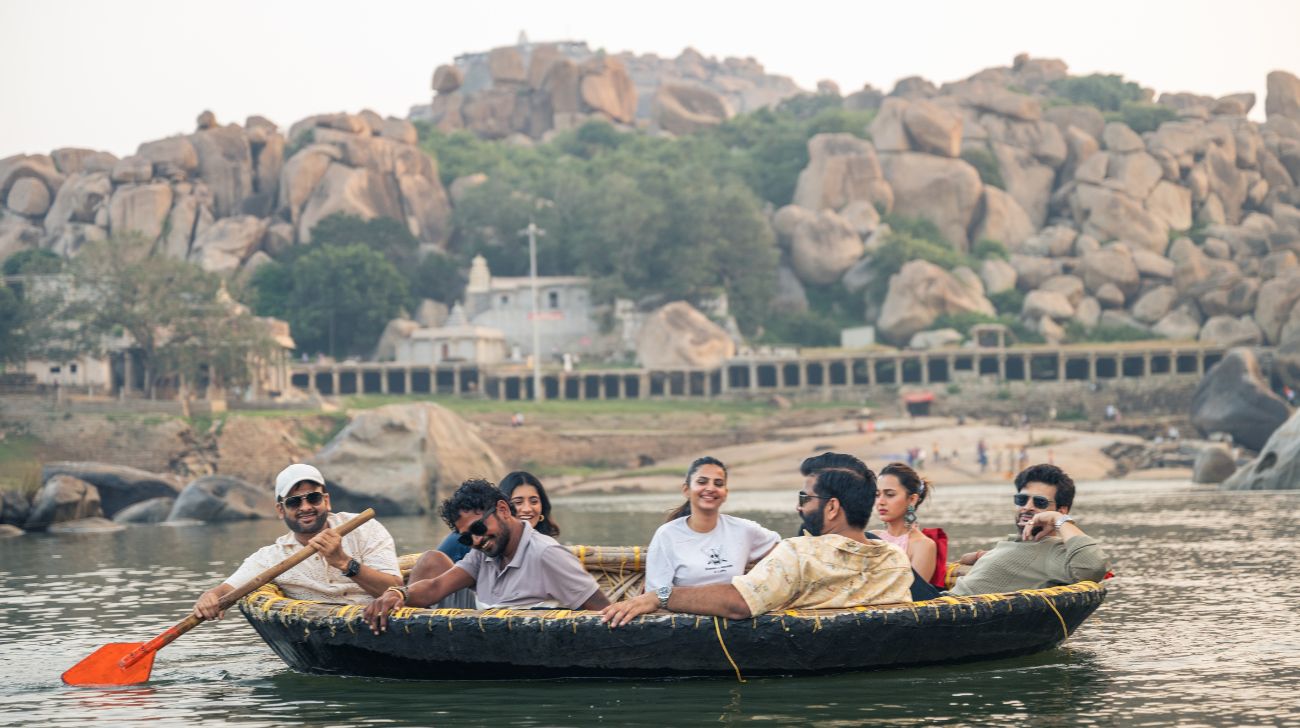 1735723157-Hampi Tourist Spot 